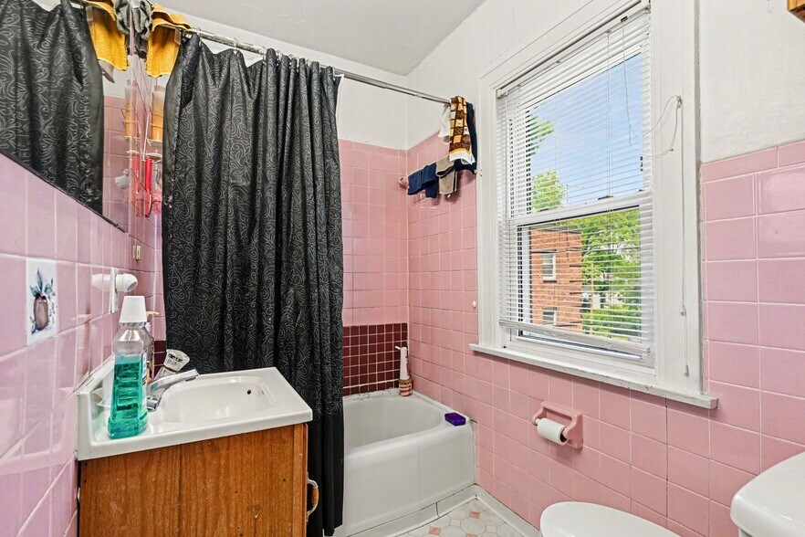 More Photos Of 611 Delaware Ave, Dayton Apartments For Sale