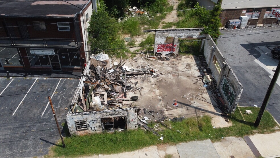 More Photos Of 1823 M L King Jr dr, Atlanta Land For Sale