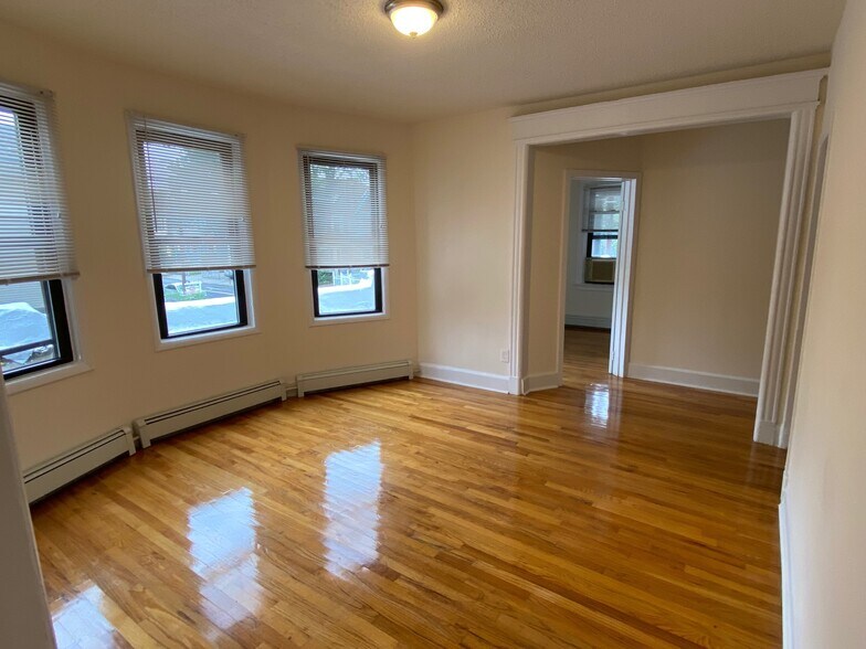 More Photos Of 145 Westervelt Ave, Staten Island Storefront Retail Residential For Sale