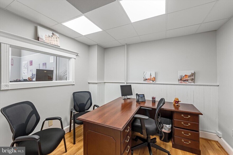More Photos Of 37-45 E Boscawen St, Winchester Office For Sale