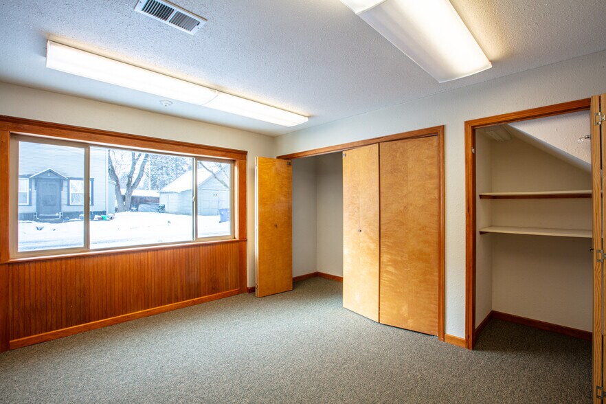 More Photos Of 724 Pine St, Sandpoint Office Residential For Sale