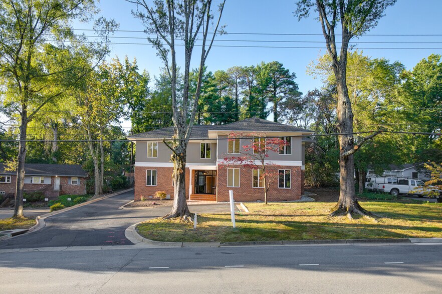 More Photos Of 8417 Patterson Ave, Richmond Office For Lease
