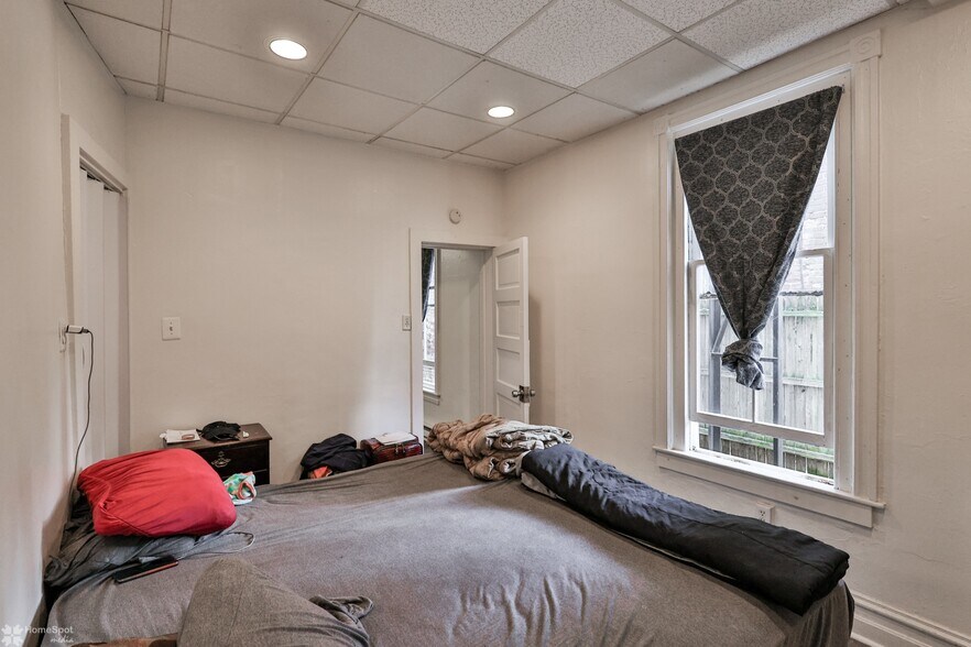 More Photos Of 440 N 9th St, Allentown Apartments For Sale