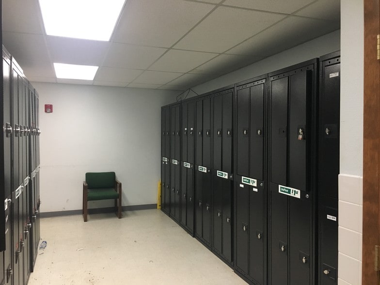 More Photos Of 1313 Denver Ave, Fort Lupton Flex For Lease
