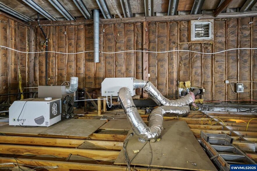 More Photos Of 1885 Anunsen Ct NE, Salem Warehouse For Sale