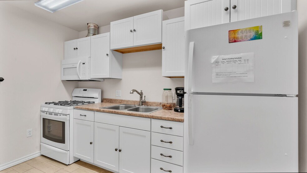 More Photos Of 779 NM-181, Elephant Butte Office Residential For Sale