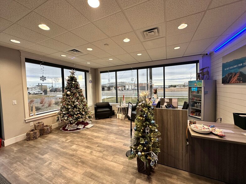 More Photos Of 1450 S 32nd St W, Billings Warehouse For Sale