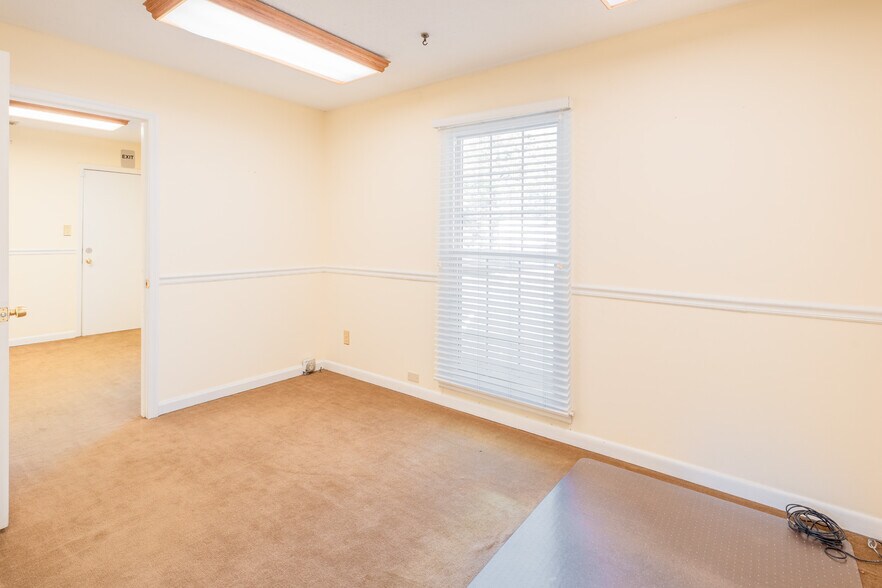 More Photos Of 306 Laurens St NW, Aiken Office For Lease