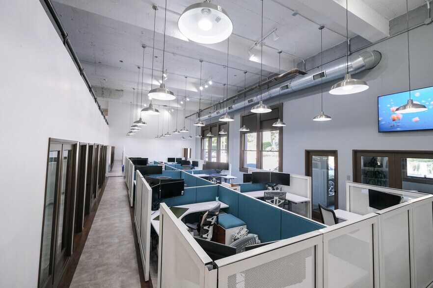 More Photos Of 2030 Alameda Padre Serra, Santa Barbara Office For Lease