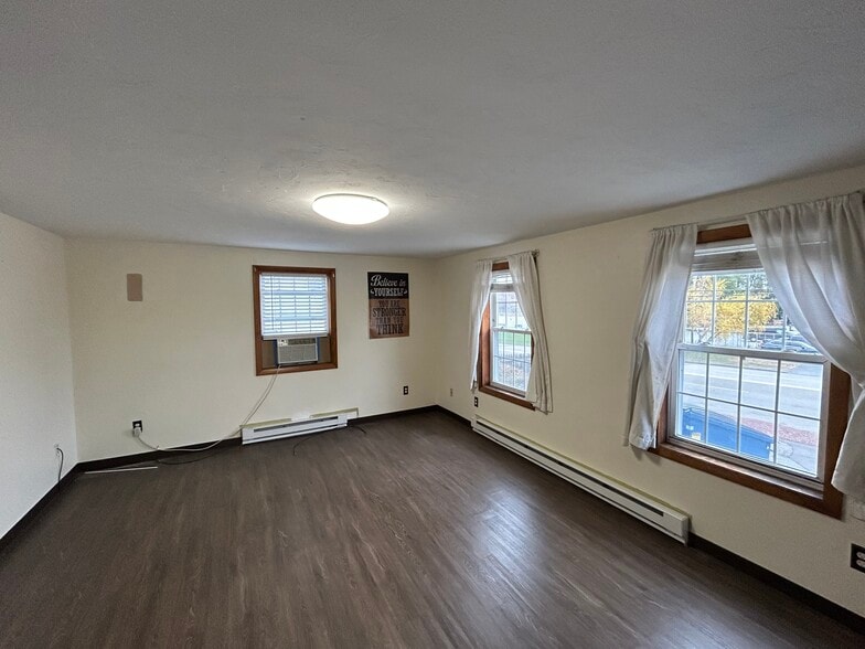 More Photos Of 23 Boylston St, Worcester Apartments For Sale