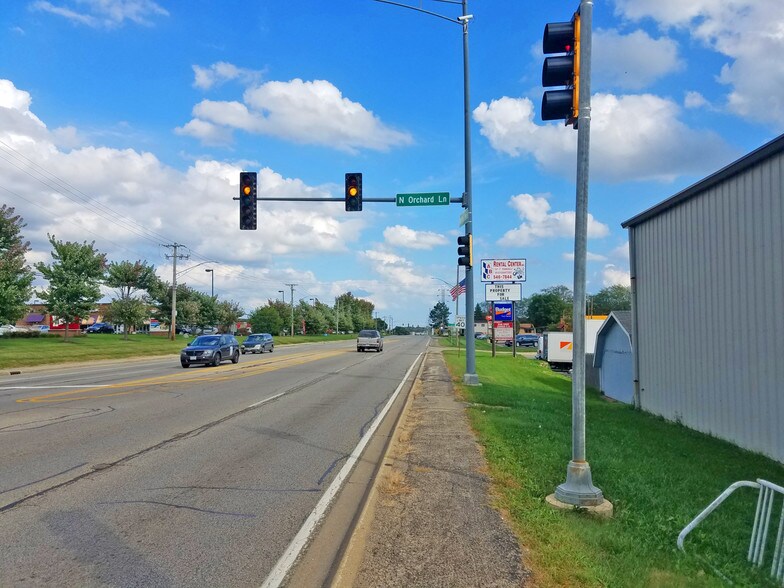 More Photos Of 131 E Rollins Rd, Round Lake Beach Freestanding For Sale