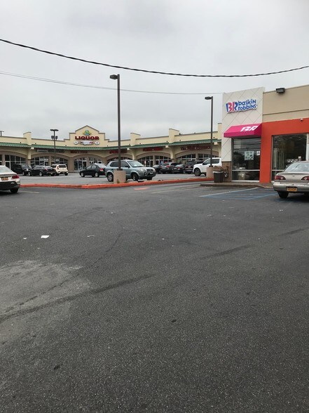 More Photos Of 2220 Forest Ave, Staten Island Unknown For Lease