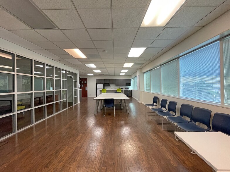 More Photos Of 1151 W 5th St, Azusa Medical For Sale