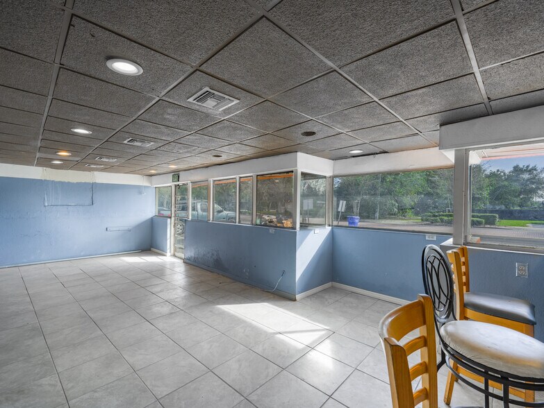 More Photos Of 409 Martin Luther King Blvd NE, Winter Haven General Retail For Sale