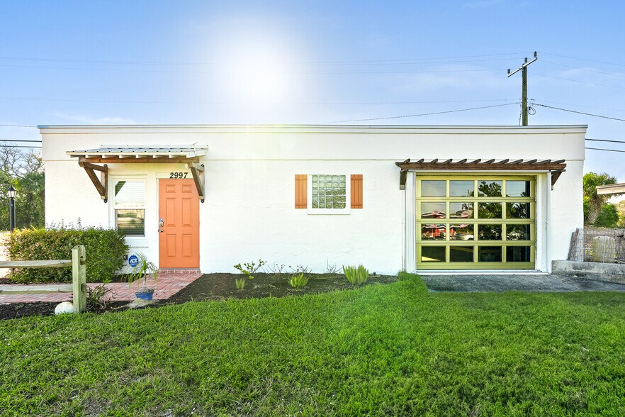 More Photos Of 2997 N Us Highway 1, Fort Pierce Light Manufacturing For Lease