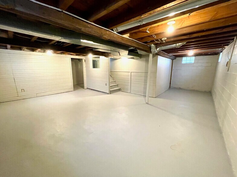 More Photos Of 844 Broadway St N, Menomonie Storefront Retail Residential For Sale