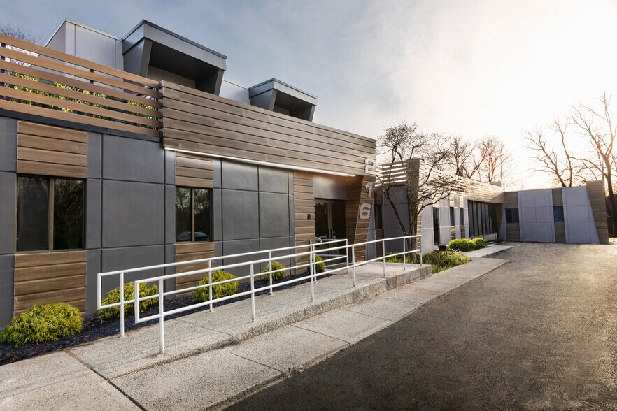 More Photos Of 216 Congers Rd, New City Office For Sale