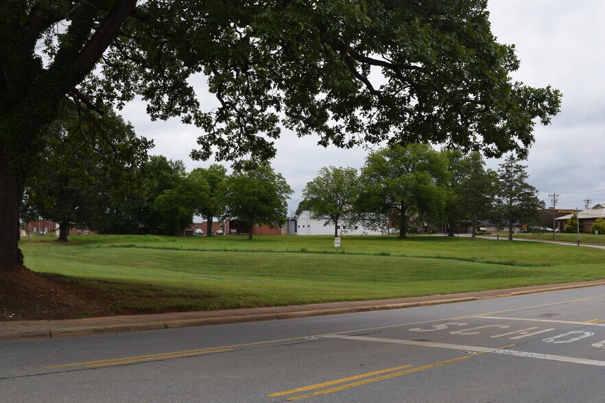 More Photos Of Woltz Street, Dobson Land For Lease