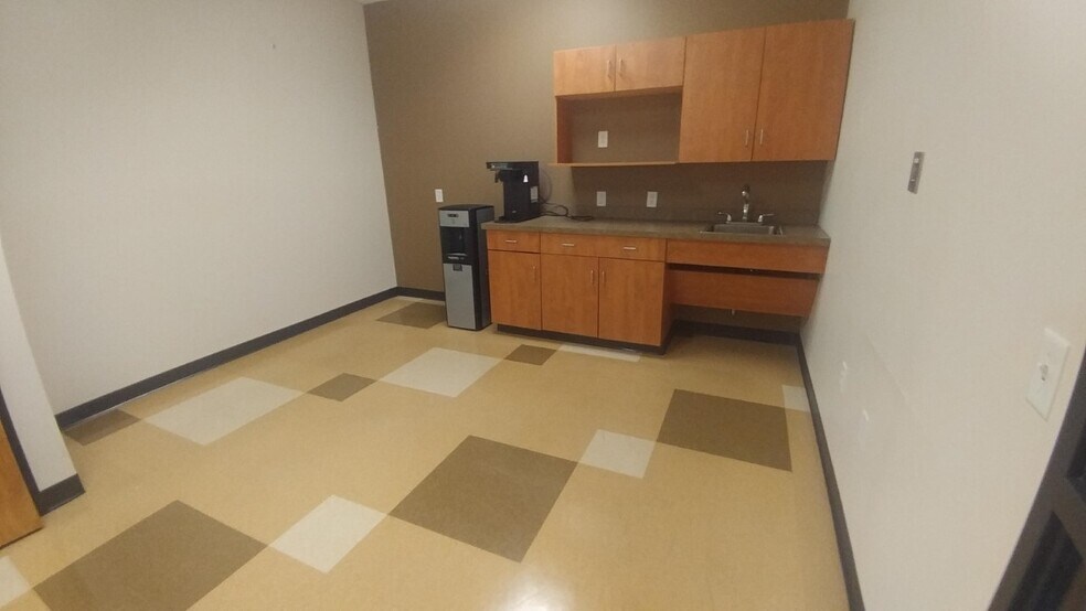 More Photos Of 941-947 State Route 17C, Owego Unknown For Lease