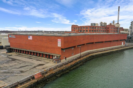 More Photos Of 780 Washington St, Quincy Warehouse For Lease