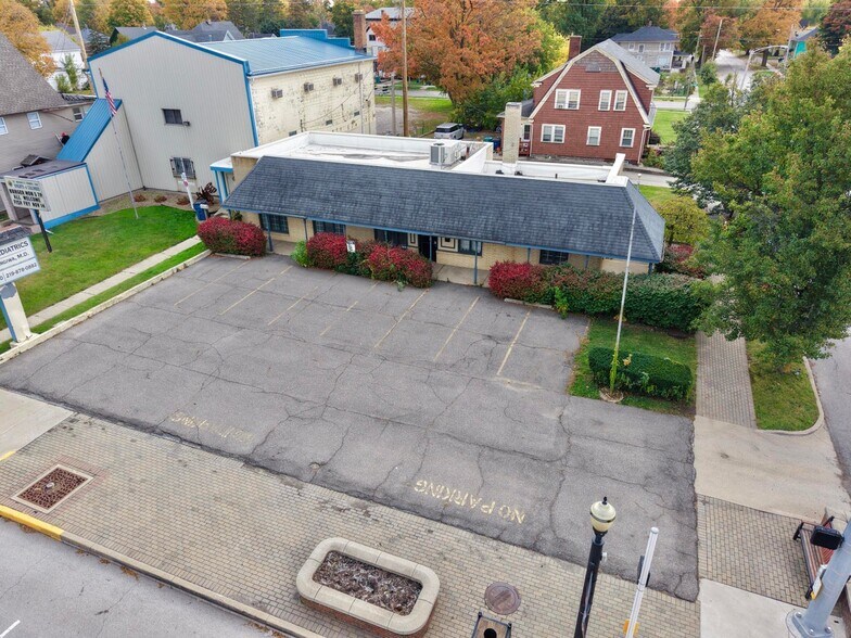 Primary Photo Of 414 Lincolnway, La Porte Office For Sale