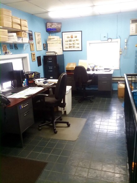 More Photos Of 1366-1368 Ralph Ave, Brooklyn Warehouse For Lease