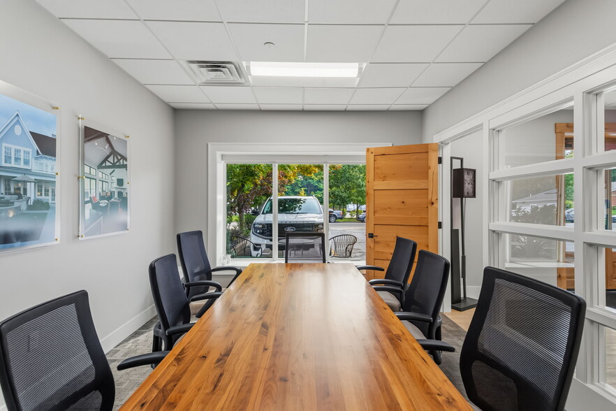 More Photos Of 850 Maple Ave, Holland Industrial For Sale
