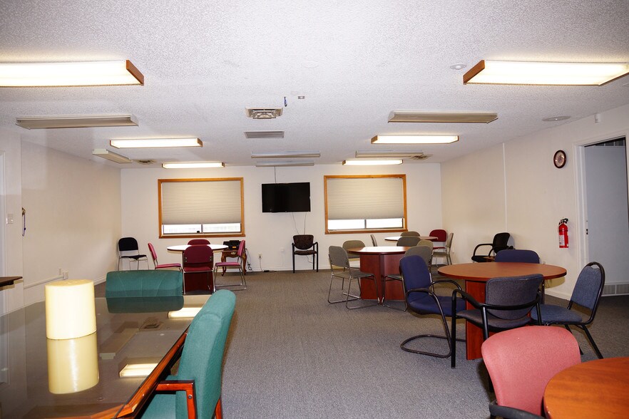 More Photos Of 12640 W Cedar Dr, Lakewood Office For Lease