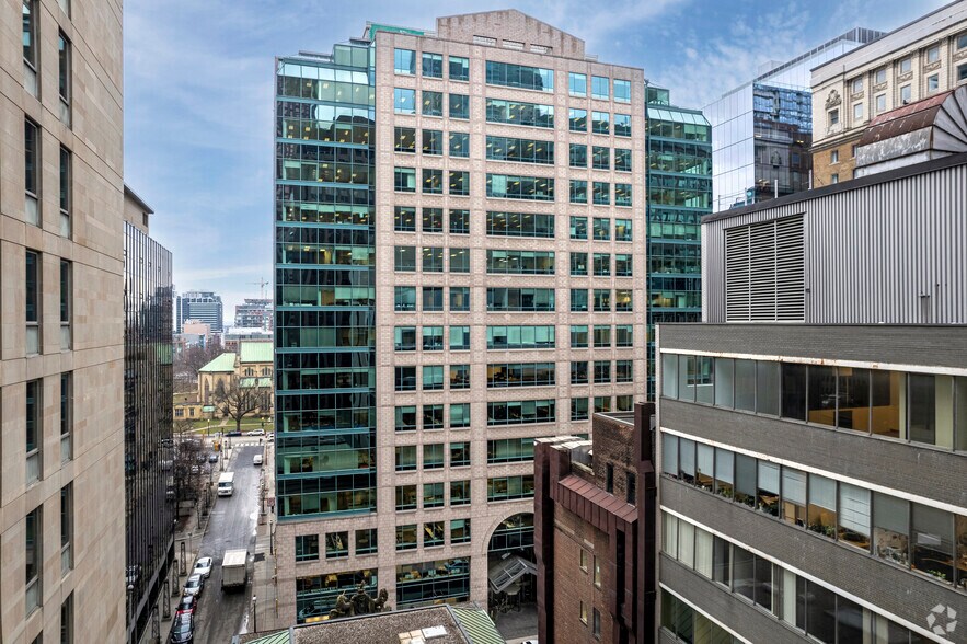 More Photos Of 1 Toronto St, Toronto Office For Lease