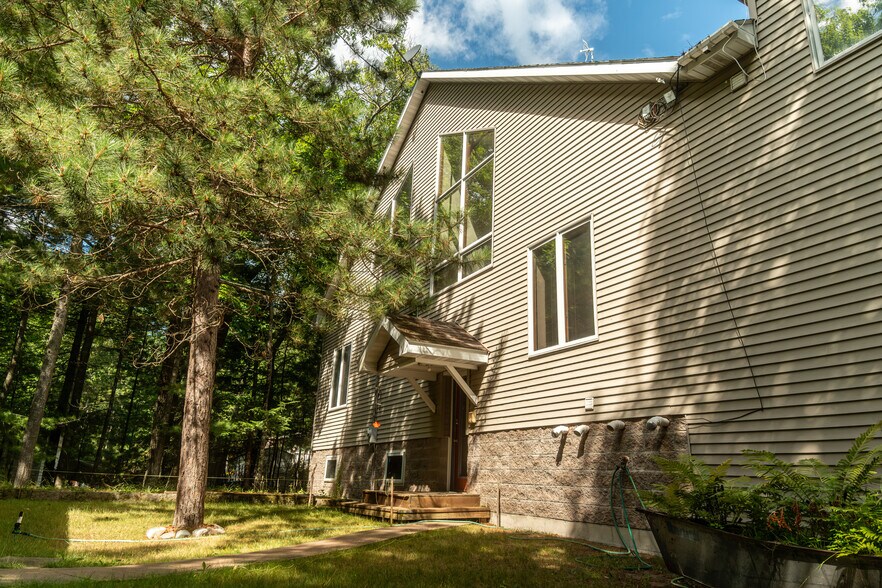 More Photos Of 3702 Squaw Beach Rd, Big Bay Specialty For Sale