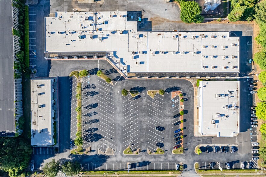 More Photos Of 1331-1393 Mt Zion Rd, Morrow Unknown For Lease
