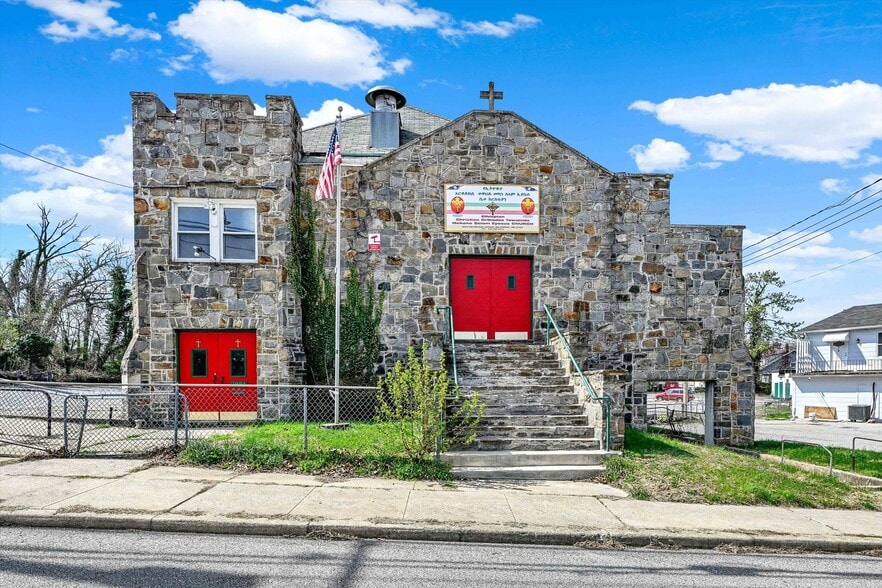 More Photos Of 2024 Gwynn Oak Ave, Baltimore Religious Facility For Sale