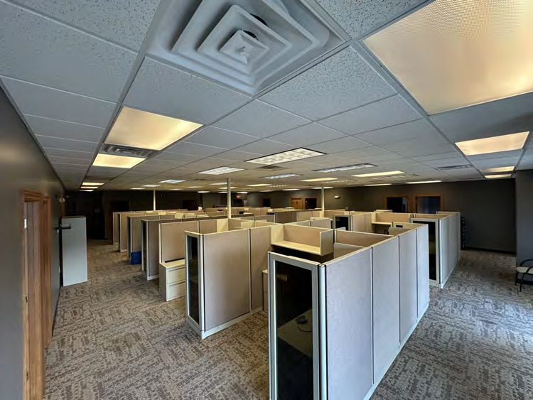 More Photos Of 7401 Coldwater Rd, Fort Wayne Unknown For Lease