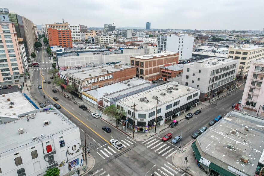 More Photos Of 1048-1050 S Los Angeles St, Los Angeles Storefront Retail Office For Sale