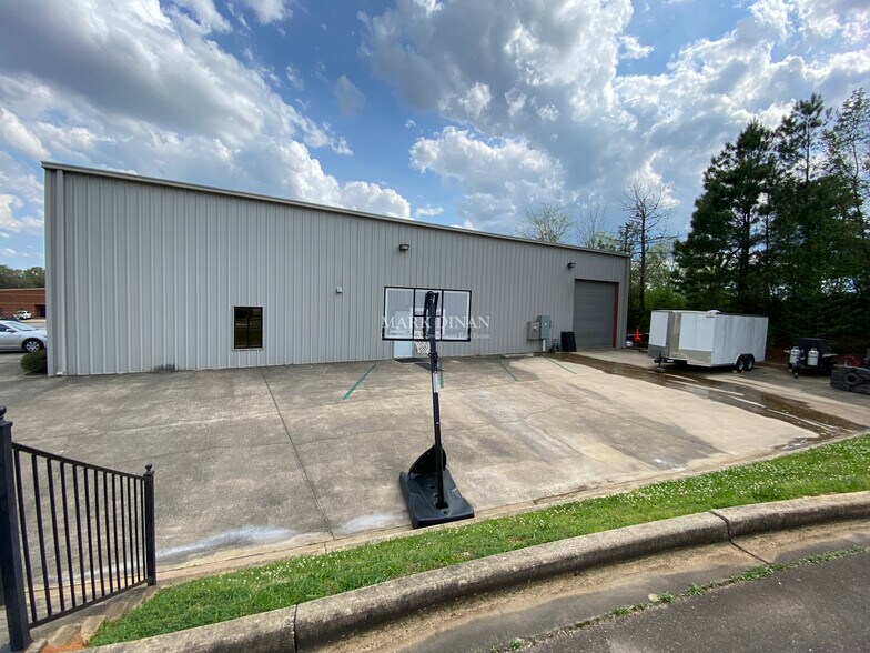 More Photos Of 205 Cloverdale Cir, Alabaster Flex For Lease