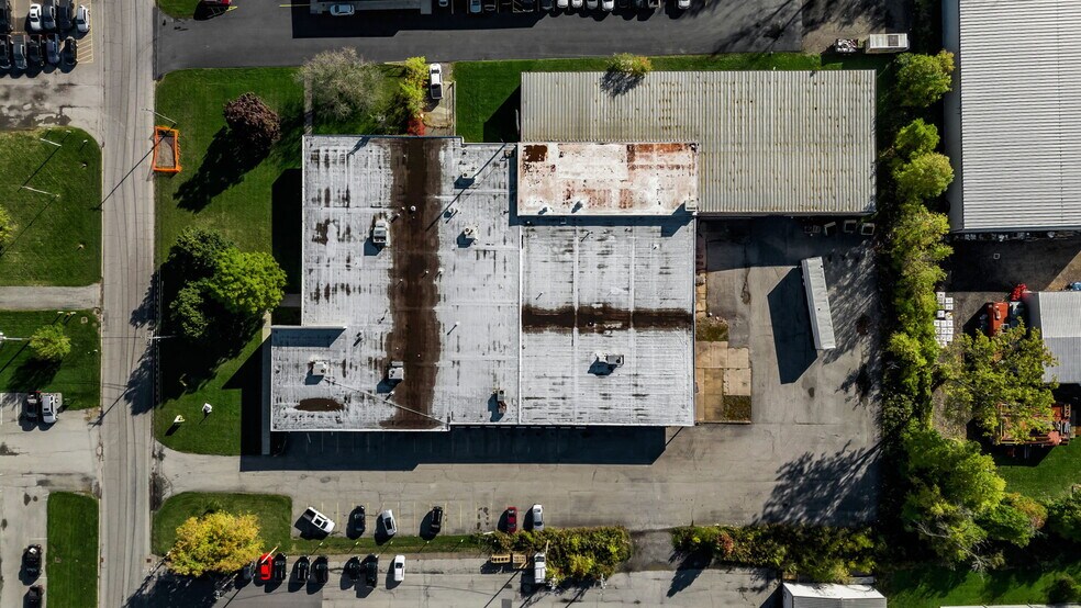 More Photos Of 550 Fillmore Ave, Tonawanda Light Distribution For Lease