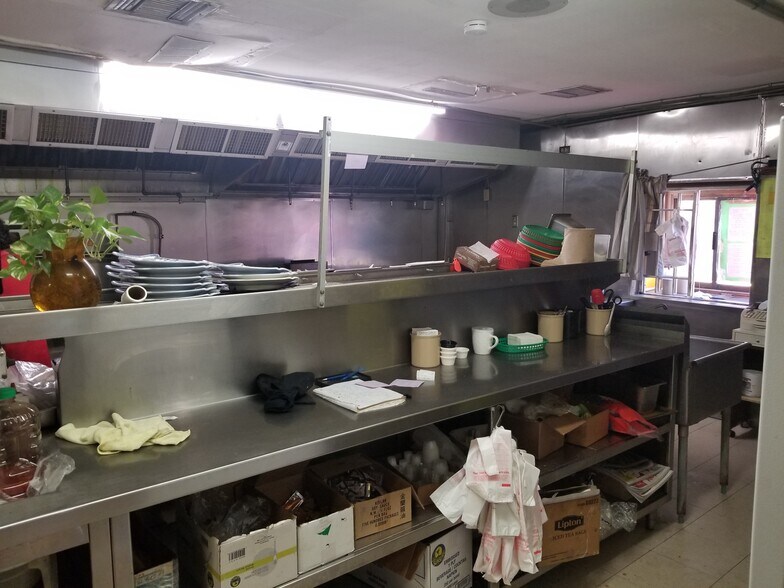 More Photos Of 1911 Aldine Bender Rd, Houston Restaurant For Sale