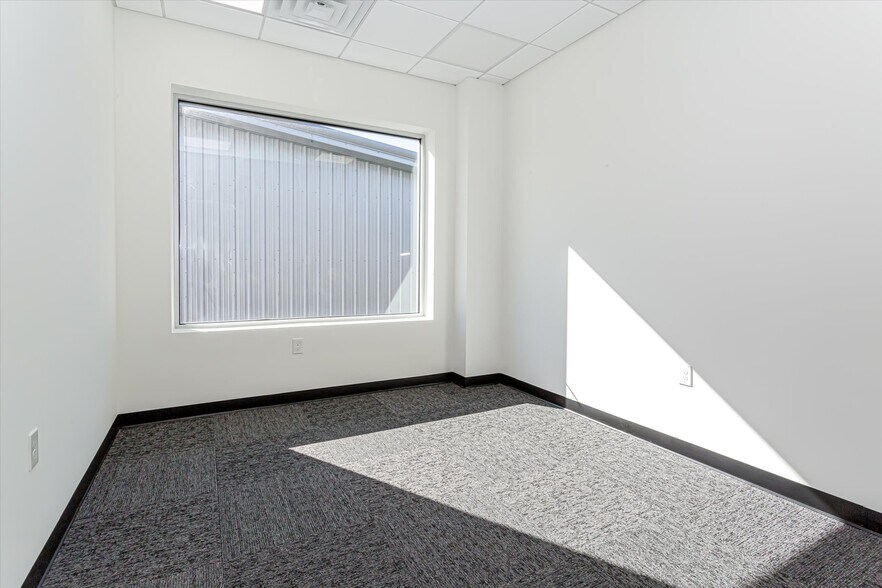 More Photos Of 14160 Horseshoe Bnd, Conroe Unknown For Lease