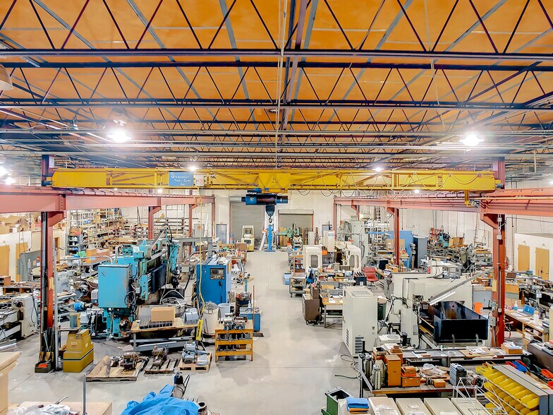 More Photos Of 11625 N 54th St, Clearwater Manufacturing For Sale