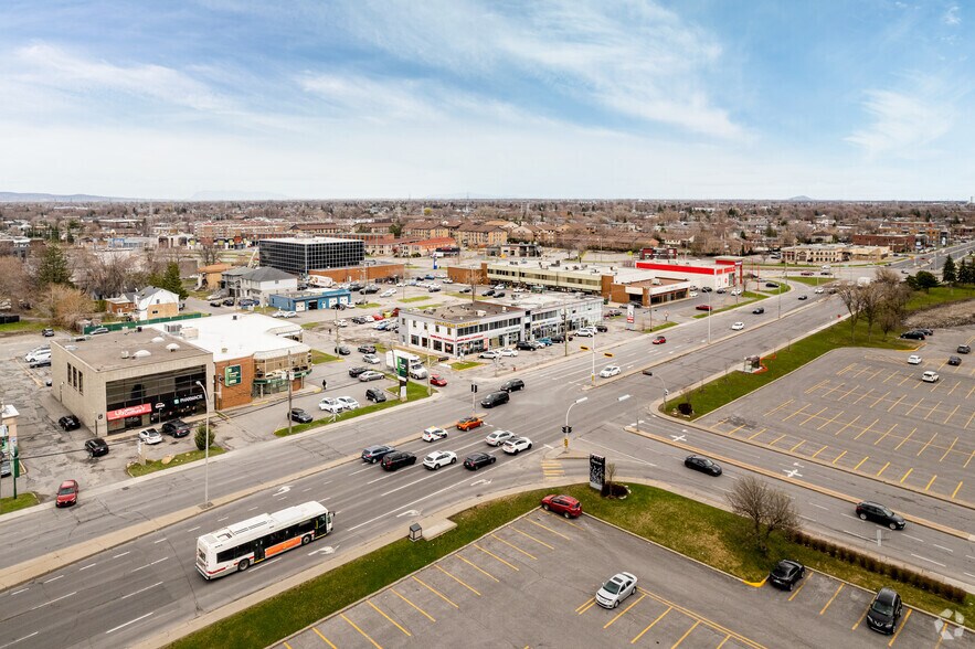 More Photos Of 2230 Boul Lapinière, Brossard General Retail For Lease