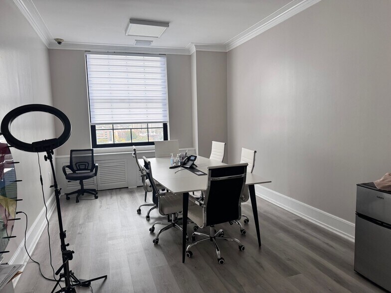 More Photos Of 35 Journal Sq, Jersey City Medical For Lease