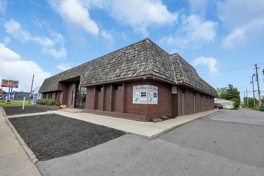 More Photos Of 3184 W Broad St, Columbus Medical For Lease