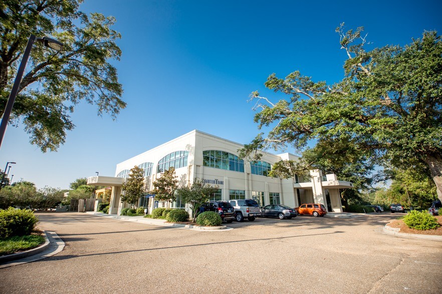 More Photos Of 1721 Medical Park Dr, Biloxi Medical For Lease