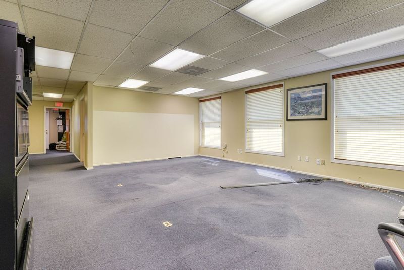 More Photos Of 214 Rt 18, East Brunswick Office For Lease