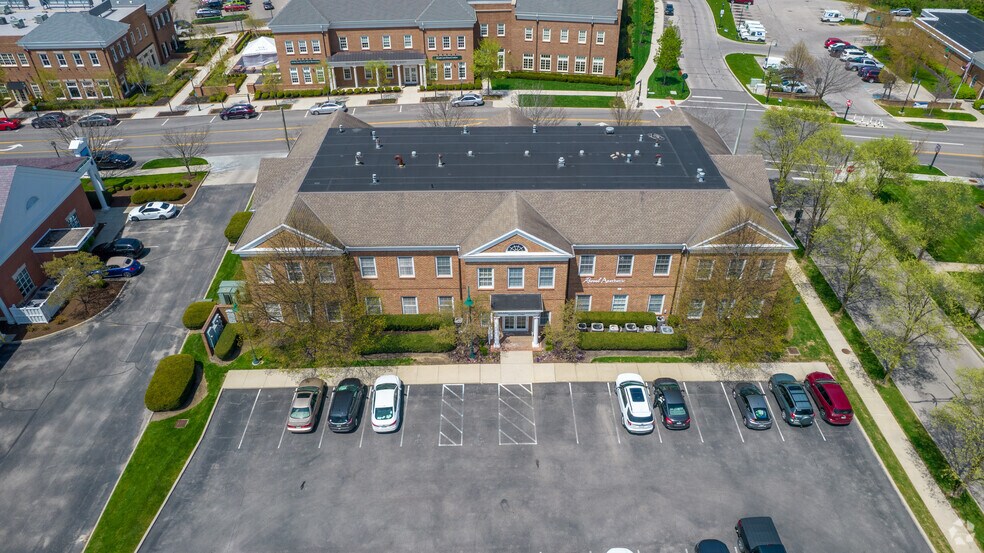 More Photos Of 153 W Main St, New Albany Medical For Lease