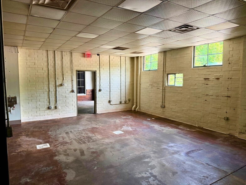 More Photos Of 1468 Mecaslin St, Atlanta Loft Creative Space For Sale