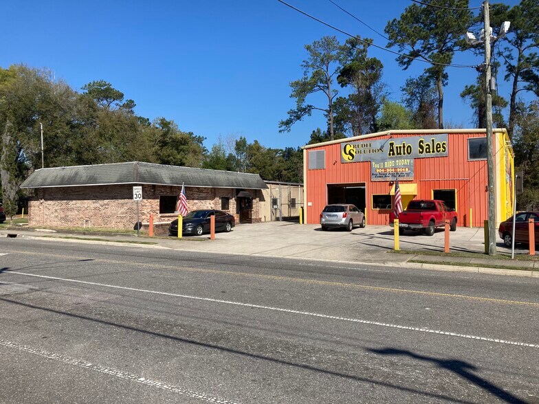 More Photos Of 5013 Park St, Jacksonville Auto Repair For Sale