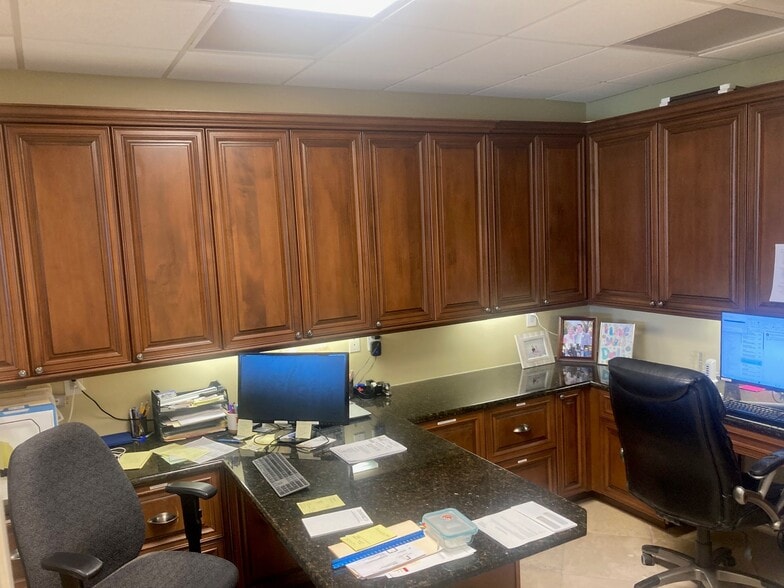 More Photos Of 1857 San Marco Rd, Marco Island Office Residential For Sale
