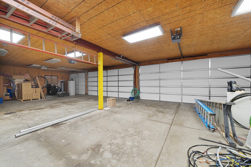 More Photos Of 491 Arlington Rd, Middleville Office For Sale