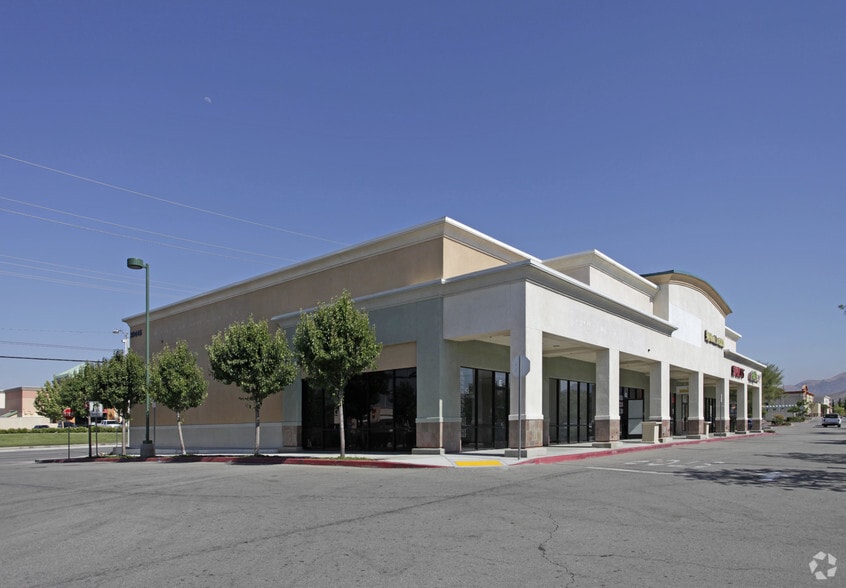 Primary Photo Of 39445 10th St W, Palmdale Storefront For Lease